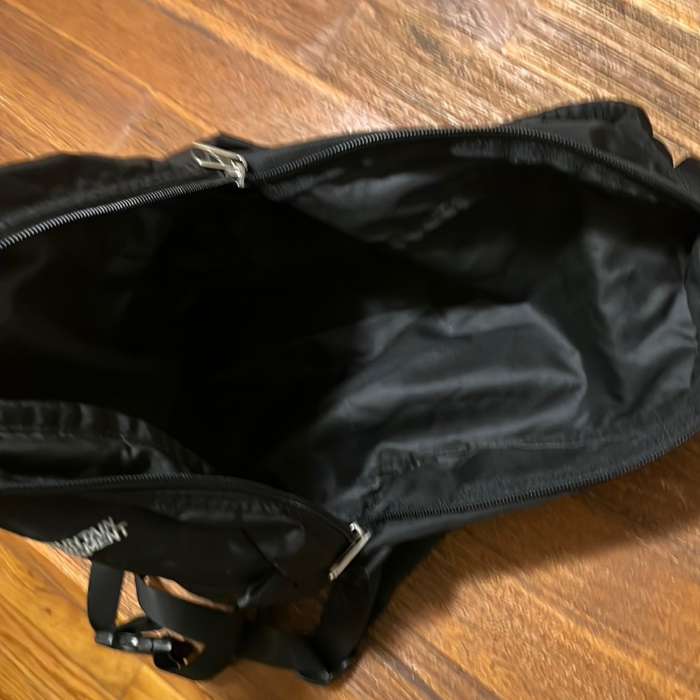 Mountain Equipment Black Backpack - image 4